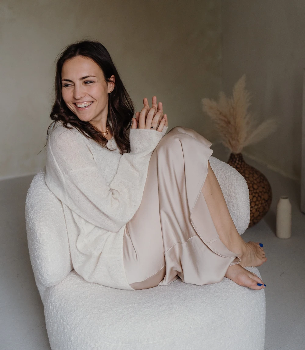 Human Design Reading and 1:1 Session portrait of Karolina Innerspace